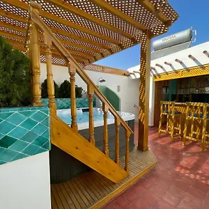 https://riad-madinina.marrakeshhotelsmorocco.com